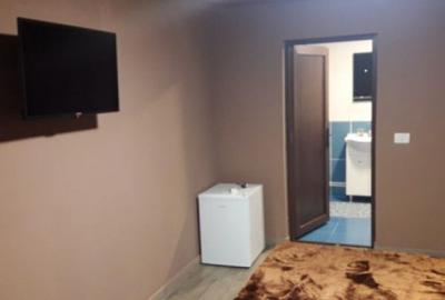 Casa in centru, la aprox. 2 km de plaja salbatica Corbu Casa in centru, la aprox. 2 km de plaja salbatica Corbu - 1