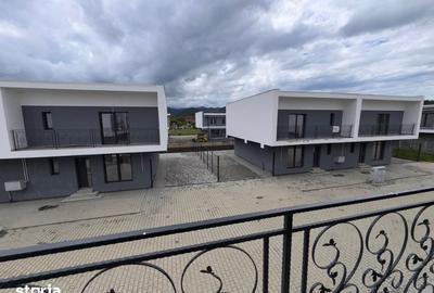 Apartament cu 3 camere decomandat în Central - 10
