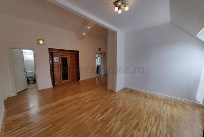 Vilă cu piscina langa British School Vilă cu piscina langa British School - 18