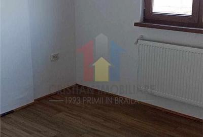 Casă cu 4 camere cu Teren 106 Mp în Brăilița - 1