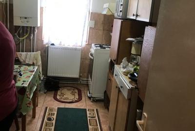 Vand apartament 2 camere , 42mp, decomandat, CF1, etaj 3/4, AC,centrala termica - 4