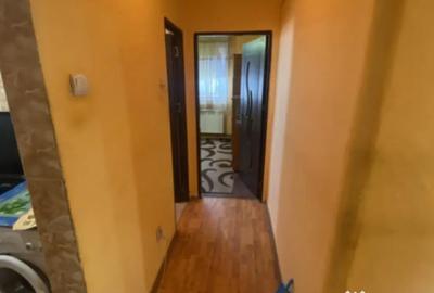 Apartament cu 3 camere decomandat, mobilat în Filiași - 10