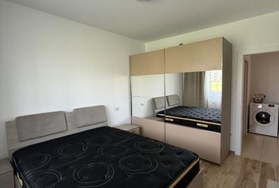 Apartament cu 2 camere decomandat în Tractorul - 6