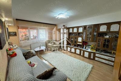 Apartament cu 3 camere decomandat în Central - 3