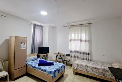 Inchiriere - 2 Cladiri Pantelimon 1800 mp Cazare 250 Persoane Teren 1500 mp - 8