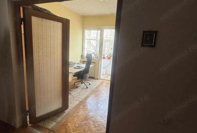 Apartament 3 camere zona Peninsulara - 6