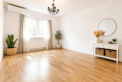 Apartament cu 2 camere decomandat, mobilat în Central