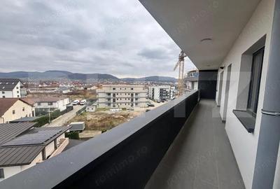 Apartament cu 3 camere decomandat în Central - 2