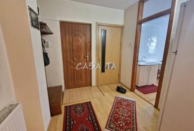 Apartament 4 camere, situat in Targu Jiu, Str. 22 Decembrie 1989 - 13