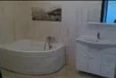 Casă cu 4 camere cu Teren 300 Mp în Central - 2