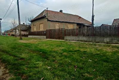 Casa de vanzare Ciumesti - 2