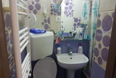 Apartament cu 2 camere semidecomandat în Basarabia