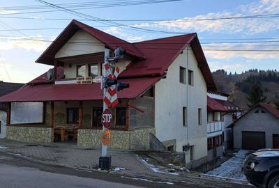 Casă cu 4 camere în Pojorâta