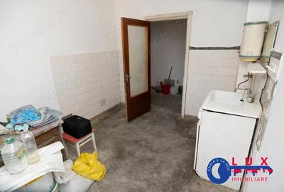 Apartament cu 2 camere decomandat în Babadag - 3