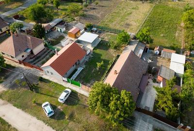 Casă individuală cu 3 camere cu Canalizare în Turnu - 19