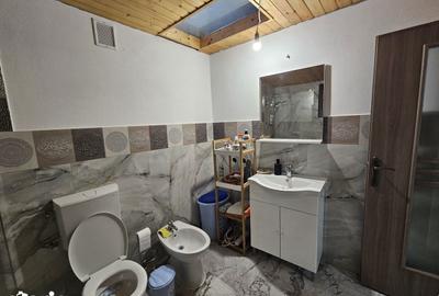Casă cu 5 camere cu Teren 741 Mp în Dobra - 6