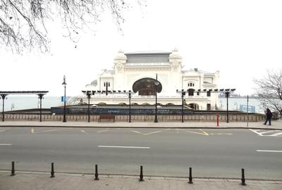 Apartament cu 2 camere în Peninsula