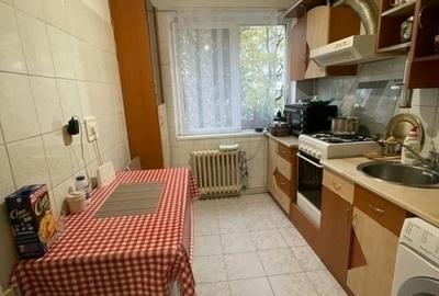 Apartament cu 2 camere decomandat în Alexandru cel Bun