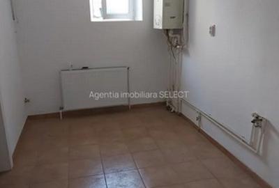 Un etaj, 3 camere in casa, Centrul Civic zona AFI - 6