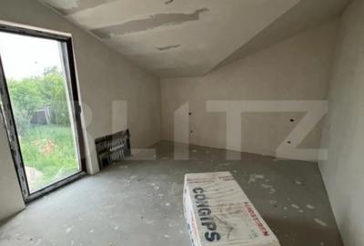 Casă cu 4 camere cu Teren 260 Mp în Central - 2