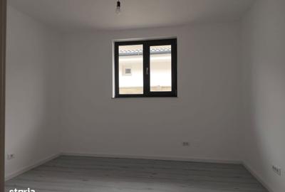 Casă cu 4 camere cu Teren 460 Mp în Tileagd - 16