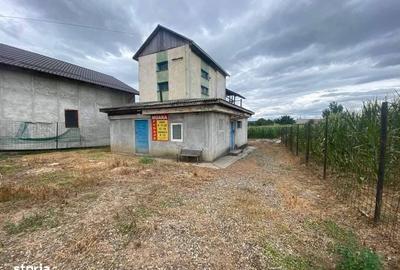 Spațiu comercial, de 120 mp, în Central - 7