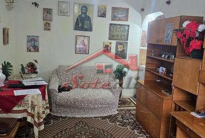 Apartament cu 2 camere nedecomandat în Central