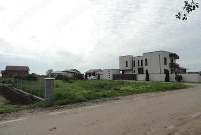 Teren de 490 mp, în Bodrogu Nou