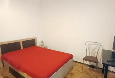 Vanzare - Garsoniera - Piata Rosetti - Universitate - 2