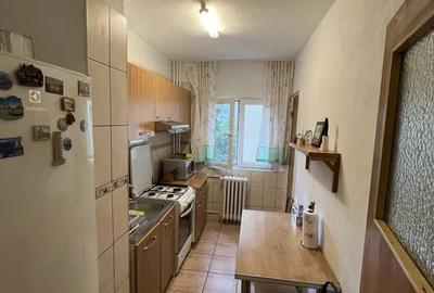 Vanzare apartament 3 camere zona Titulescu - Piata Victoriei. - 6