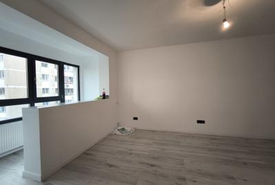 Apartament cu 3 camere circular în Drumul Taberei - 3