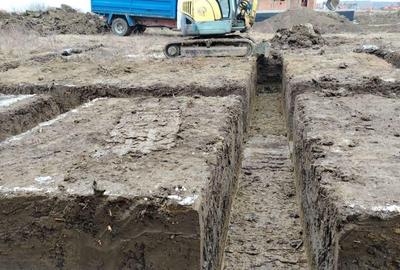 SERVICII PROFESIONISTE De Sapaturi, Piconare ?i Decopertari SERVICII PROFESIONISTE De Sapaturi, Piconare ?i Decopertari - 9