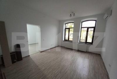 Casa cu 4 camere, 161 mp utili, teren cu 512 mp, Ultracentra - 8