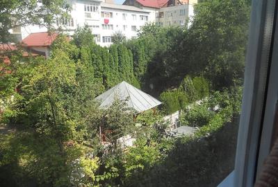 Apartament cu 2 camere decomandat în Mărăței - 8
