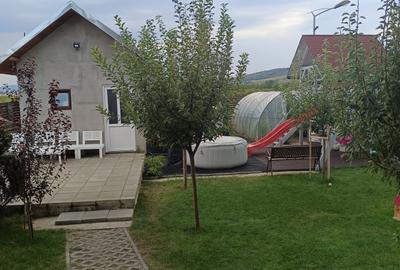Casă cu 4 camere în Jucu - 3
