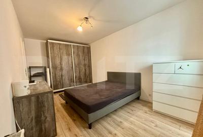 Apartamentcu cu 3 camere, 50 mp, etaj intermediar, garaj, zo - 1