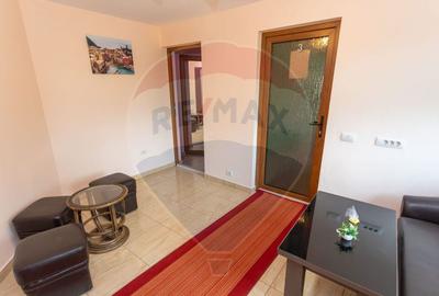 Pensiune agroturistica cu 6 camere + Casa de locuit, de... - 1