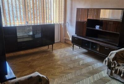 Apartament cu 3 camere decomandat în Obor - 4