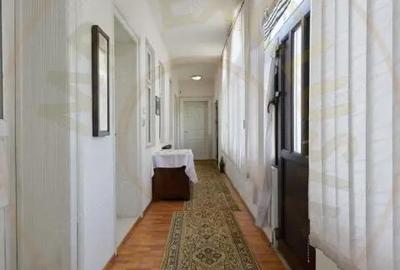 Casă cu 4 camere cu Teren 9915 Mp în Central - 7