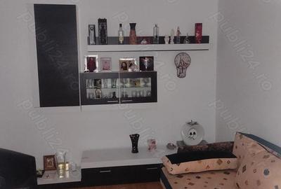 Apartament cu 3 camere decomandat în Cioplea - 1