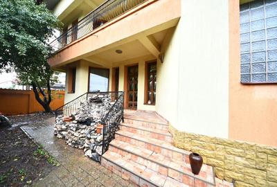 Vila spatioasa, constructie solida, zona micro 17 – Galati - 32