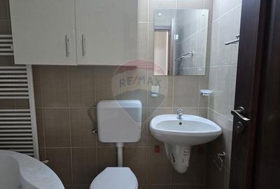 Casă cu Teren 2140 Mp în Moieciu - 11