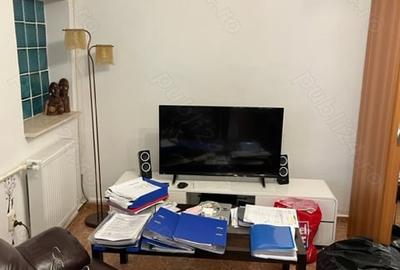 Spațiu comercial, de 205 mp, în Central - 1