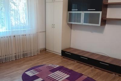 Închiriere Apartament 3 camere, decomandat, 76mp, etaj 1,bloc reabilitat - DIREC - 2