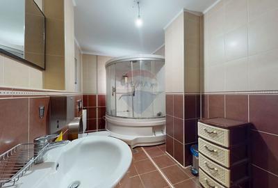 Vila deosebita cu gradina superba si panorama - Ghimbav, ultracentral - 22