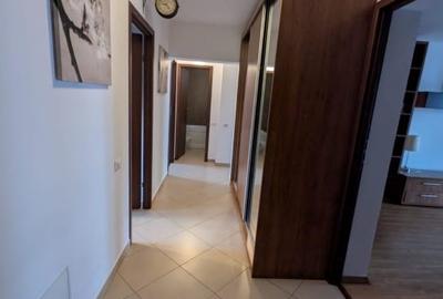Apartament cu 3 camere decomandat, mobilat în Unirii