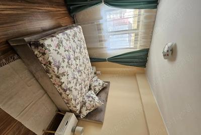 Apartament cu 3 camere semidecomandat în Central - 2