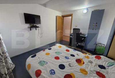 Casă cu 7 camere cu Teren 389 Mp în Micro 3 - 5