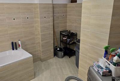 Apartament cu 3 camere decomandat în Badea Cârțan - 5