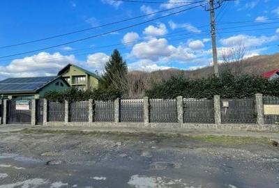 Casă cu 4 camere cu Teren 2544 Mp în Cicârlău - 16